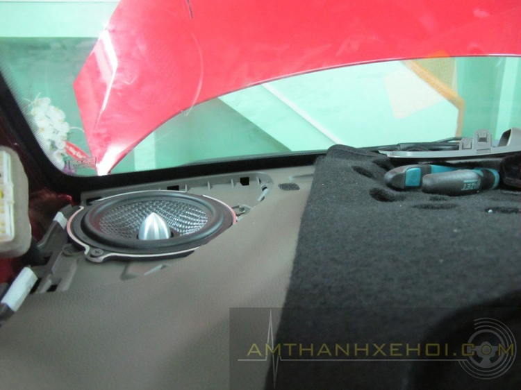 Vũ Car Workshop: Chuyên độ "âm thanh - hình ảnh - mâm - body" cho xe hơi. Vũ Car Workshop: Chuyên độ "âm thanh - hình ảnh - mâm - body" cho xe hơi.