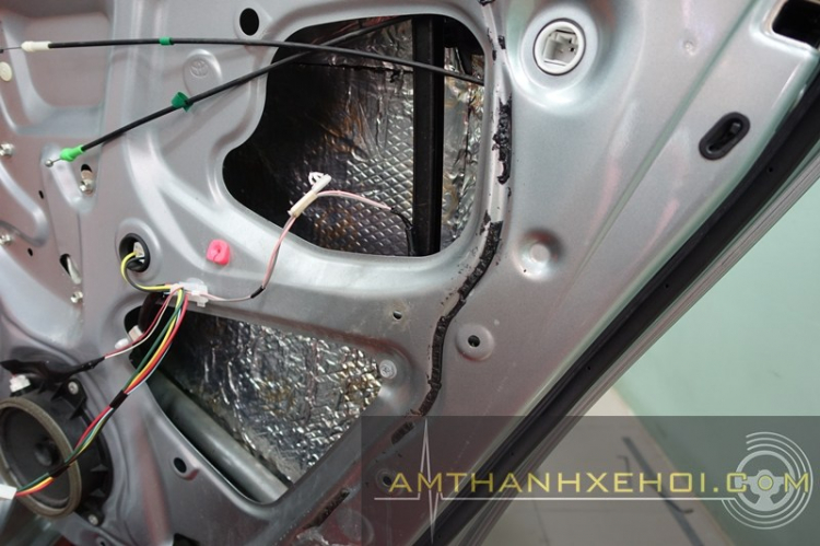 Vũ Car Workshop: Chuyên độ "âm thanh - hình ảnh - mâm - body" cho xe hơi. Vũ Car Workshop: Chuyên độ "âm thanh - hình ảnh - mâm - body" cho xe hơi.