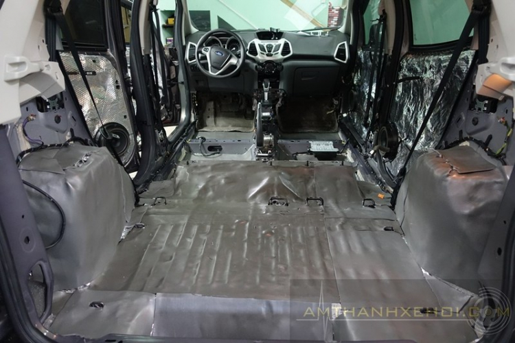 Vũ Car Workshop: Chuyên độ "âm thanh - hình ảnh - mâm - body" cho xe hơi. Vũ Car Workshop: Chuyên độ "âm thanh - hình ảnh - mâm - body" cho xe hơi.