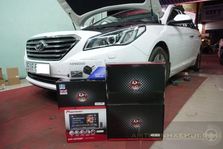 Vũ Car Workshop: Chuyên độ "âm thanh - hình ảnh - mâm - body" cho xe hơi. Vũ Car Workshop: Chuyên độ "âm thanh - hình ảnh - mâm - body" cho xe hơi.