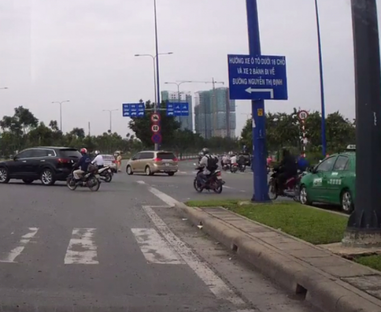Anh đứng một mình, anh rình quá tỉnh Anh đứng một mình, anh rình quá tỉnh
