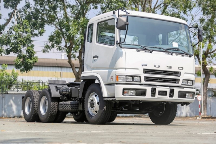 Mercedes chính thức bán xe tải Fuso tại Việt Nam
