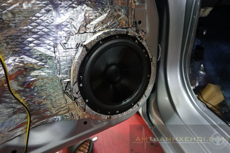 Cách âm cho xe hơi - Giảm ồn và cải thiện âm thanh