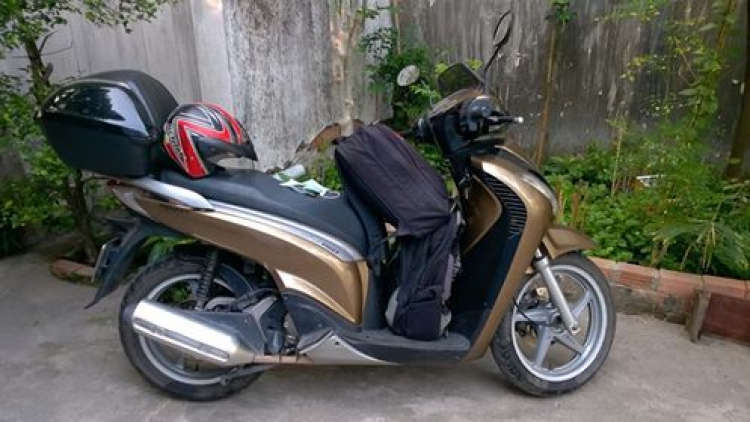 Honda SH150i 2017: Khi phải từ bỏ chiếc ô tô Honda SH150i 2017: Khi phải từ bỏ chiếc ô tô