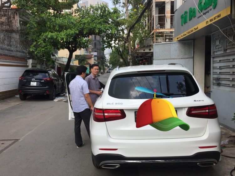 HÌnh ảnh lắp đặt ron cao su giảm ồn ,bụi bẩn cho xe HÌnh ảnh lắp đặt ron cao su giảm ồn ,bụi bẩn cho xe