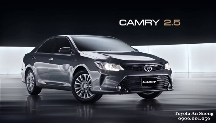 Toyota Camry 2017: 'Cỗ máy' danh tiếng của phân kh