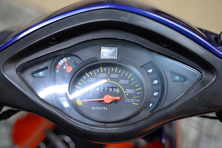 Bán nhanh xe Honda Super Dream, Wave Repsol, Vespa Bán nhanh xe Honda Super Dream, Wave Repsol, Vespa