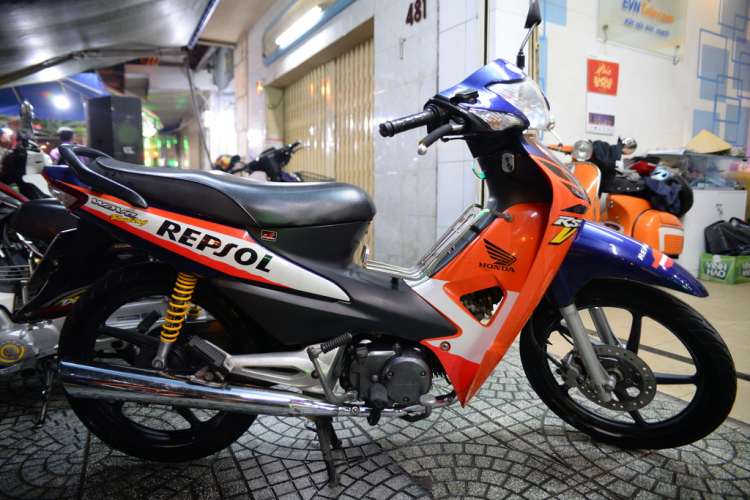 Bán nhanh xe Honda Super Dream, Wave Repsol, Vespa