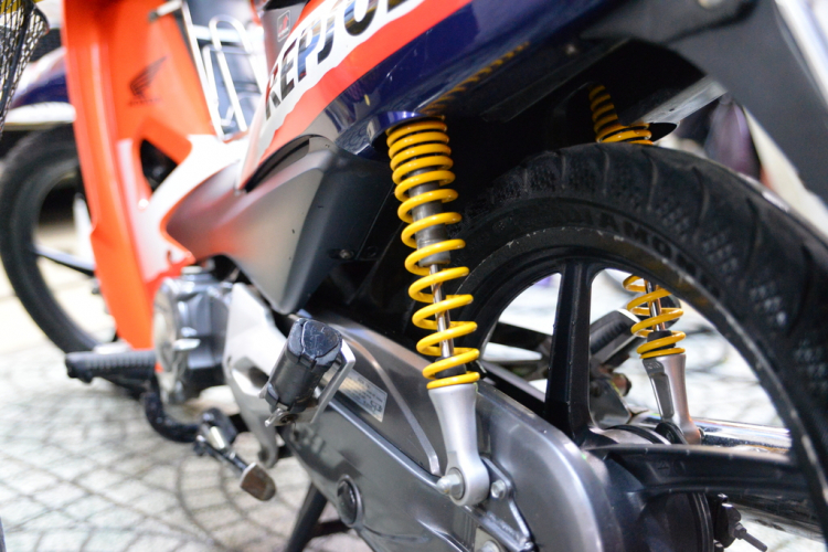 Bán nhanh xe Honda Super Dream, Wave Repsol, Vespa Bán nhanh xe Honda Super Dream, Wave Repsol, Vespa