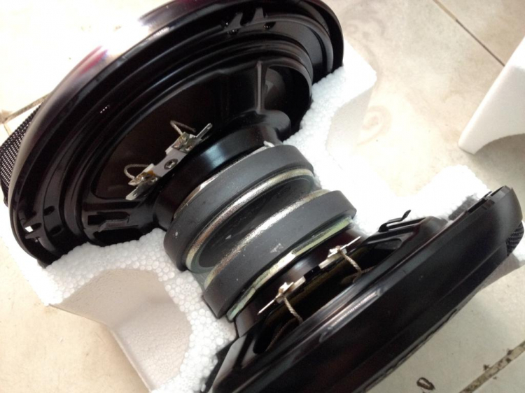 Loa JBL-Pioneer chính hãng giá Sinh viên! Loa JBL-Pioneer chính hãng giá Sinh viên!