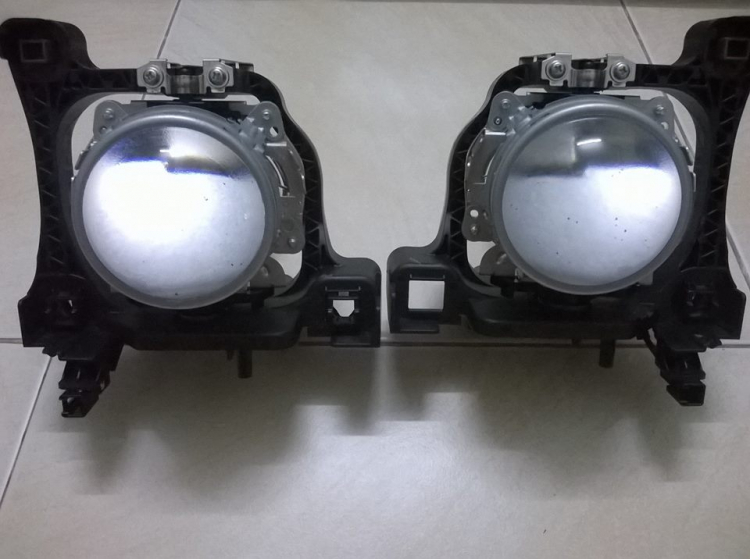 Bi xenon FX, moirmto , ballast denso nisan ìniniti , xenon Koito , philips , osram,Ge Bi xenon FX, moirmto , ballast denso nisan ìniniti , xenon Koito , philips , osram,Ge