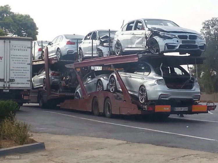 Hàng loạt BMW M3 bị phá huỷ