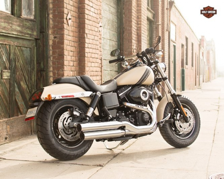 Harley-Davidson Fat Bob 2015 giữ nguyên phong cách