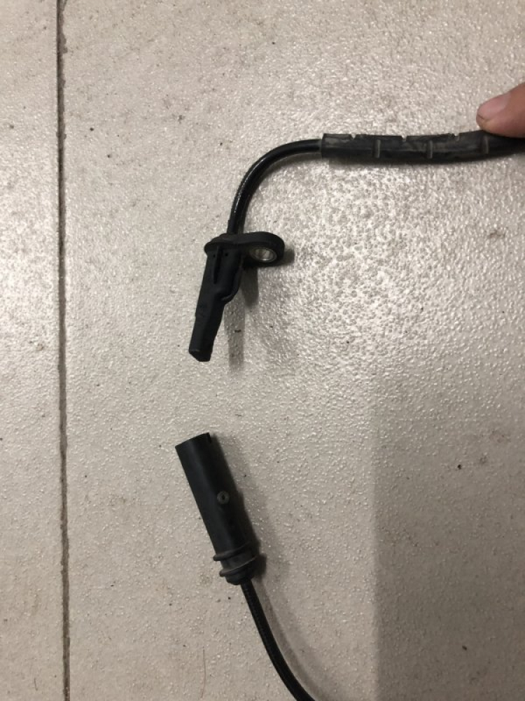 Lỗi cảm biến áp suất lốp f30 320i Lỗi cảm biến áp suất lốp f30 320i