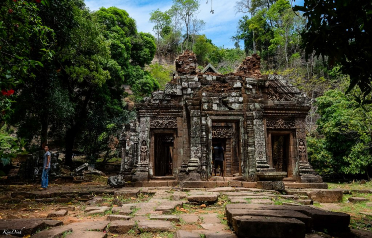 Hành trình Vờ-Cờ-Lờ (Việt-Cam-Lào) Hành trình Vờ-Cờ-Lờ (Việt-Cam-Lào)