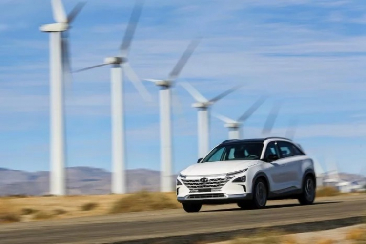 Hyundai giới thiệu chiếc crossover Nexo dùng pin nhiên liệu, đầy công nghệ hiện đại