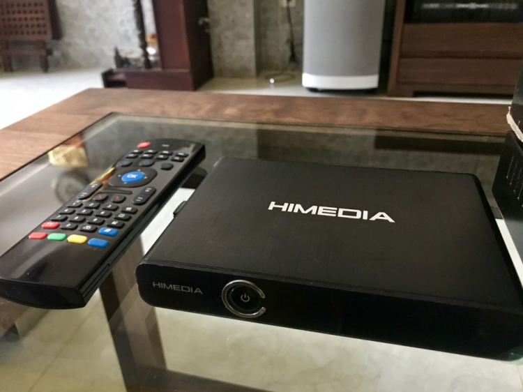 Thanh lý nhiều món: iPhone, Tivi, SCTV HD, HD player, camera quan sát like new!