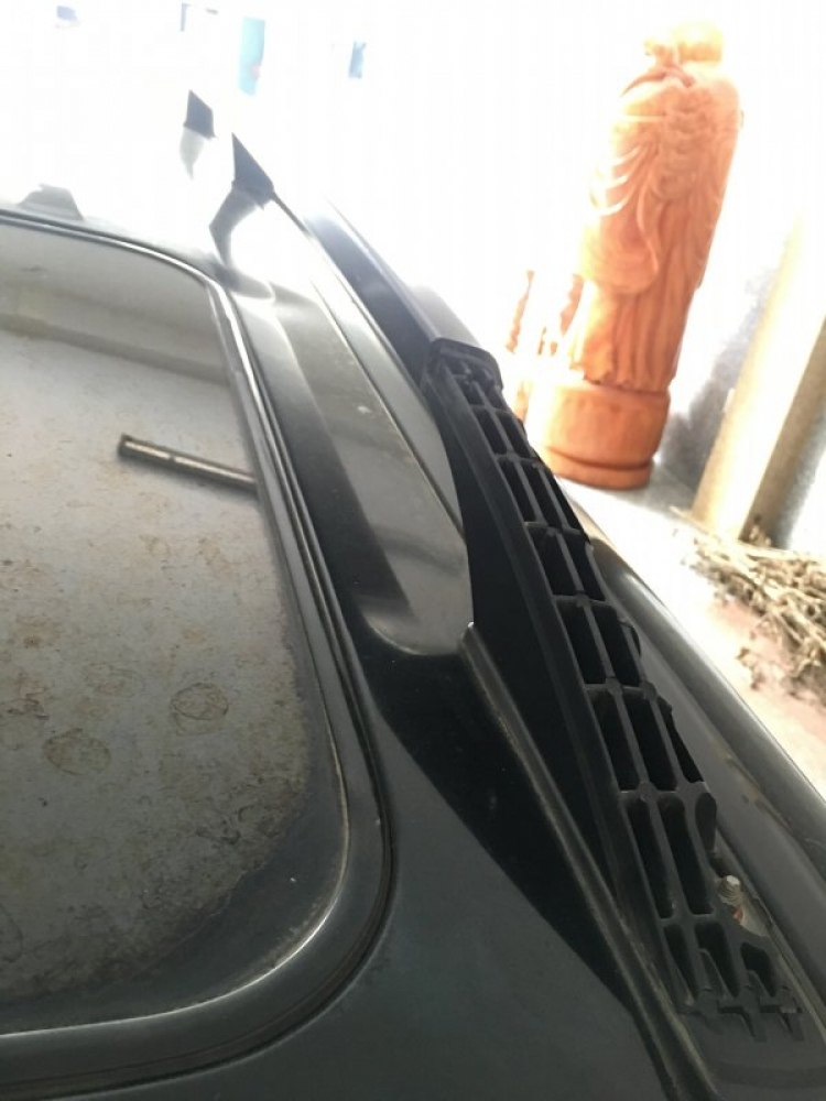Mua nắp che phần gác đồ santafe 2003 ( xin mod vài ngày vì món này khó kiếm quá :( ) Mua nắp che phần gác đồ santafe 2003 ( xin mod vài ngày vì món này khó kiếm quá :( )