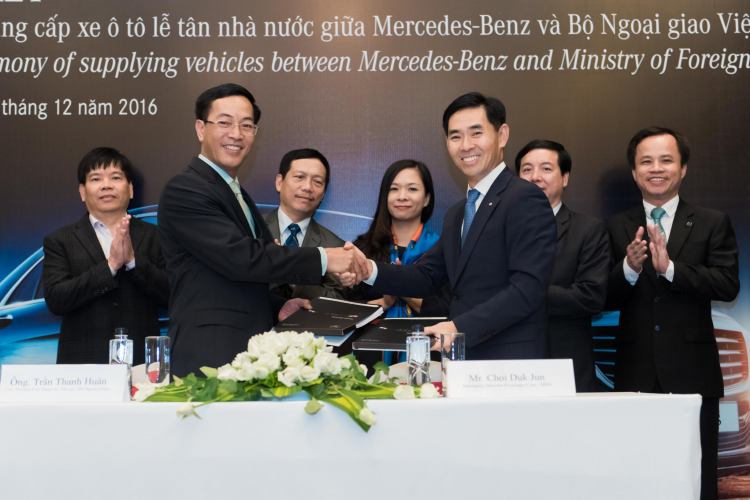 Mercedes-Benz bổ nhiệm Tổng Giám đốc mới tại Việt Nam - Ông Choi Duk Jun
