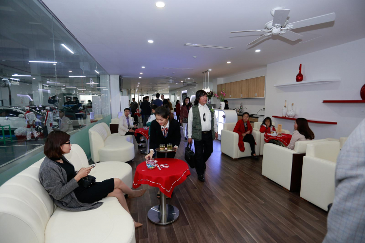 Honda Việt Nam tưng bừng khai trương hai Đại lý mới ở Gia Lai và Hà Tĩnh Honda Việt Nam tưng bừng khai trương hai Đại lý mới ở Gia Lai và Hà Tĩnh