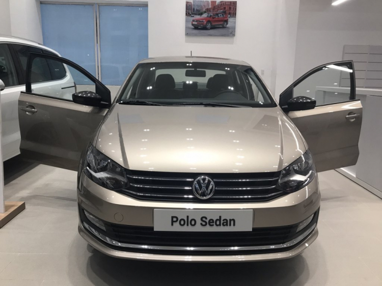 Đánh Giá Chi Tiết Xe Volkswagen Polo Sedan 2018 Màu Vàng Titanium Hiếm Tại Việt Nam