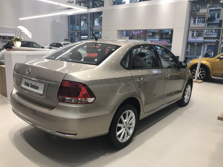 Đánh Giá Chi Tiết Xe Volkswagen Polo Sedan 2018 Màu Vàng Titanium Hiếm Tại Việt Nam Đánh Giá Chi Tiết Xe Volkswagen Polo Sedan 2018 Màu Vàng Titanium Hiếm Tại Việt Nam