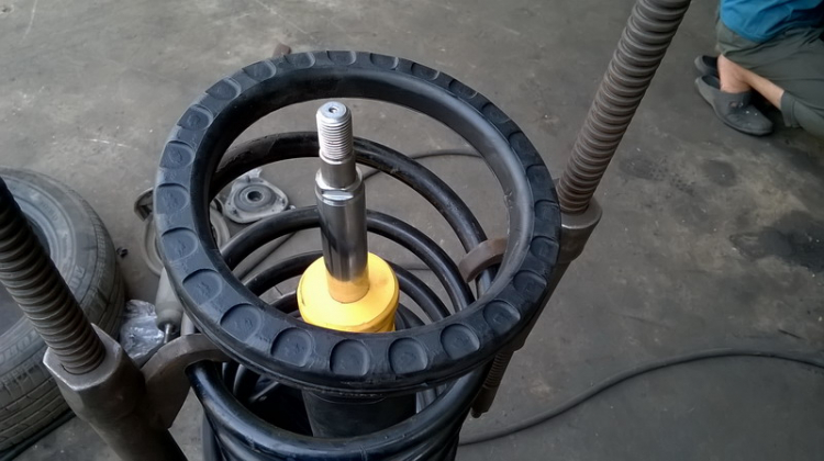 Previa 9X - Khổ vì yêu, Tập 2 Previa 9X - Khổ vì yêu, Tập 2