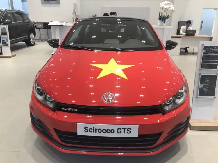 Cận Cảnh Chiếc Scirocco GTS Cờ Đỏ Sao Vàng Ủng Hộ U23 Việt Nam