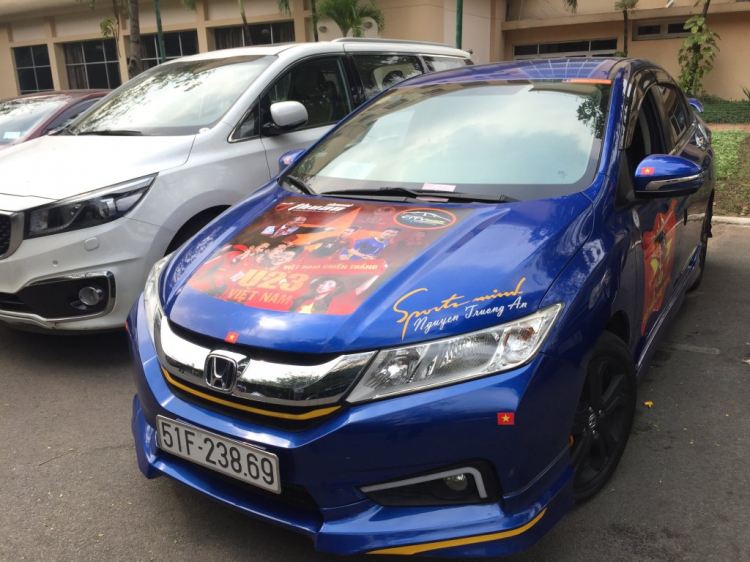 CLB Honda City Sài Gòn và Civic Club SG cùng diễu hành cổ động U23 Việt Nam chiến thắng