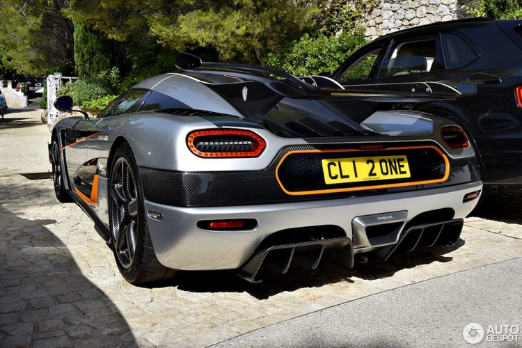 Ngắm siêu phẩm Koenigsegg One:1 tại khách sạn ở Monaco, Pháp