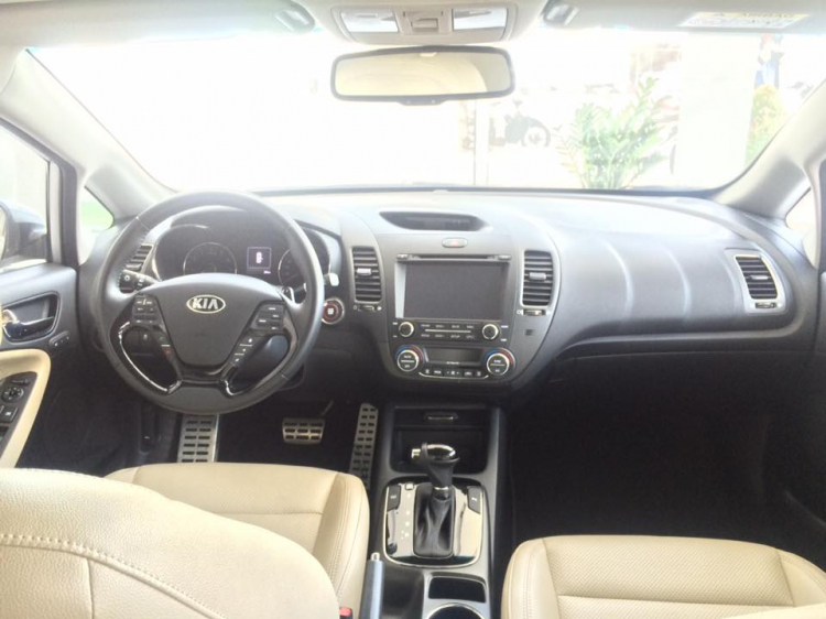 NEW KIA Cerato 1.6AT Bạc