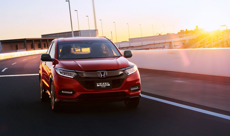 Honda HR-V facelift lộ diện: đẹp hơn, nhiều trang bị hơn