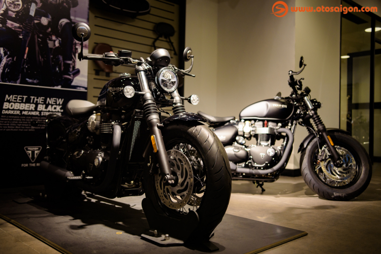 Triumph Bonneville Bobber Black 2018 giá từ 595 triệu đồng tại Việt Nam Triumph Bonneville Bobber Black 2018 giá từ 595 triệu đồng tại Việt Nam
