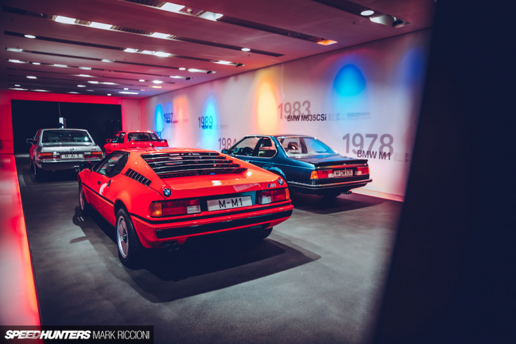 Ghé thăm bảo tàng BMW tại Munich, Đức qua ống kính của nhiếp ảnh Mark Riccioni