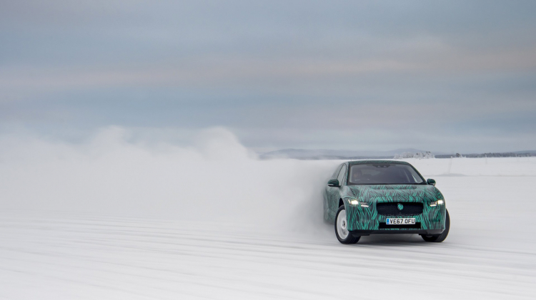 [GMS 2018] Chiếc SUV chạy điện Jaguar I-Pace có thể sạc 0-80% pin chỉ trong 45 phút