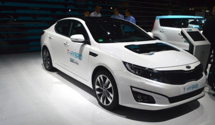 Kia Optima T-Hybrid concept, xe công nghệ xanh giá phải chăng