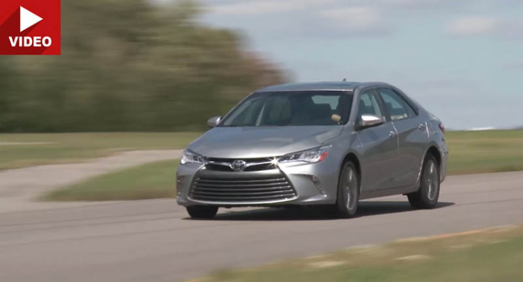 Toyota Camry 2015 được Consumer Reports đánh giá cao