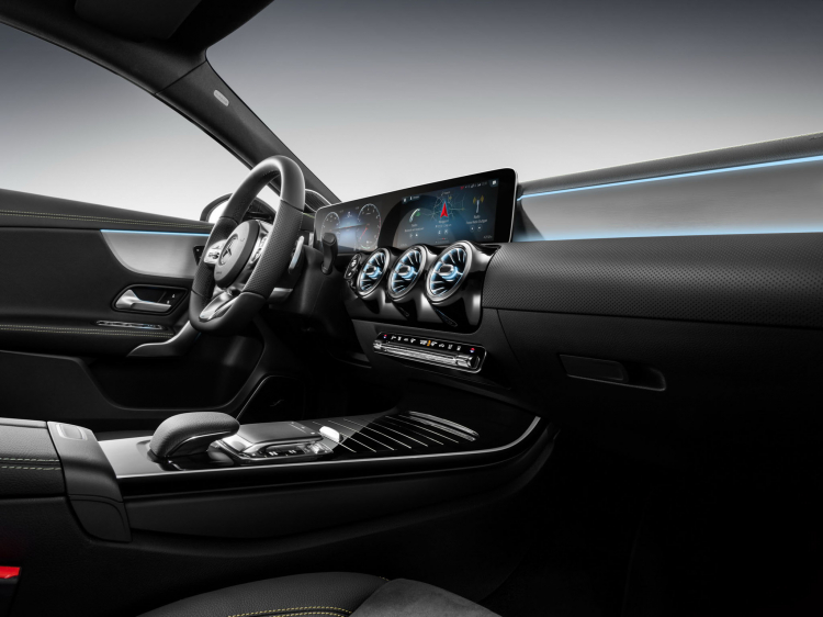 Mercedes-Benz A-Class 2019 chính thức ra mắt, kiểu cách hơn và thông minh hơn