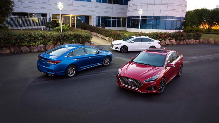 Hyundai Sonata Hybrid xác nhận ra mắt tại Chicago Auto Show Hyundai Sonata Hybrid xác nhận ra mắt tại Chicago Auto Show
