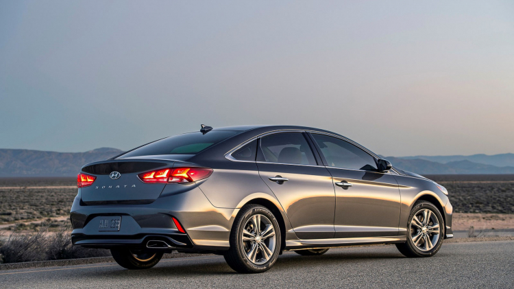 Hyundai Sonata Hybrid xác nhận ra mắt tại Chicago Auto Show Hyundai Sonata Hybrid xác nhận ra mắt tại Chicago Auto Show
