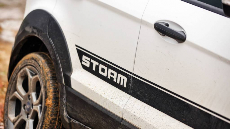 Ford EcoSport Storm 2018 phiên bản hiệu năng cao sử dụng hệ dẫn động 4 bánh