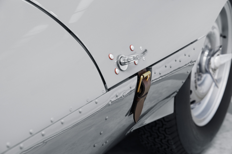 Sự trở lại của huyền thoại Jaguar D-Type Sự trở lại của huyền thoại Jaguar D-Type