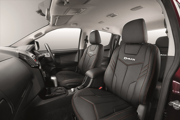 Isuzu nâng cấp phiên bản D-Max màu độc lạ tại Malaysia Isuzu nâng cấp phiên bản D-Max màu độc lạ tại Malaysia