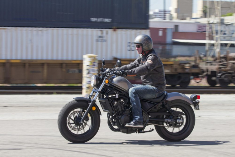 Honda Việt Nam bán Rebel 300 giá 125 triệu; ngày 27/03 sẽ giao hàng Honda Việt Nam bán Rebel 300 giá 125 triệu; ngày 27/03 sẽ giao hàng
