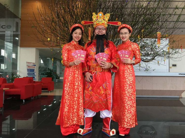 Rộn ràng sắc xuân tại hệ thống showroom Nissan Việt Nam Rộn ràng sắc xuân tại hệ thống showroom Nissan Việt Nam