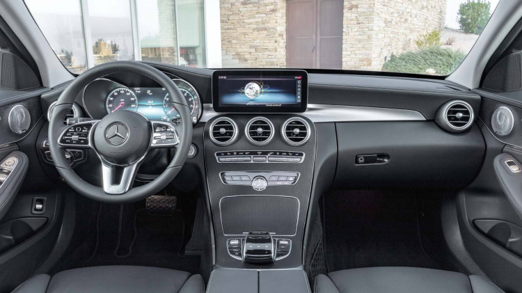 Mercedes-Benz nâng cấp nhẹ nhàng cho C-Class 2019
