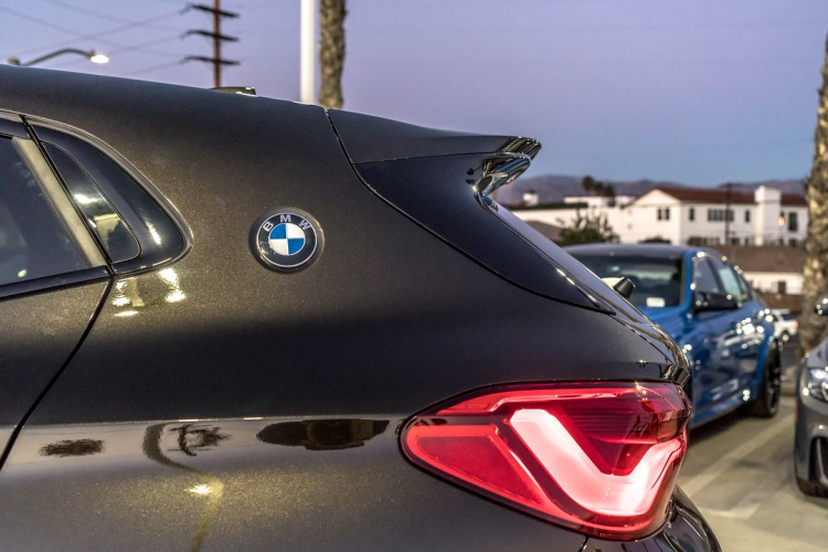 Ngắm BMW X2 2018 xuất hiện tại một đại lý ở Mỹ