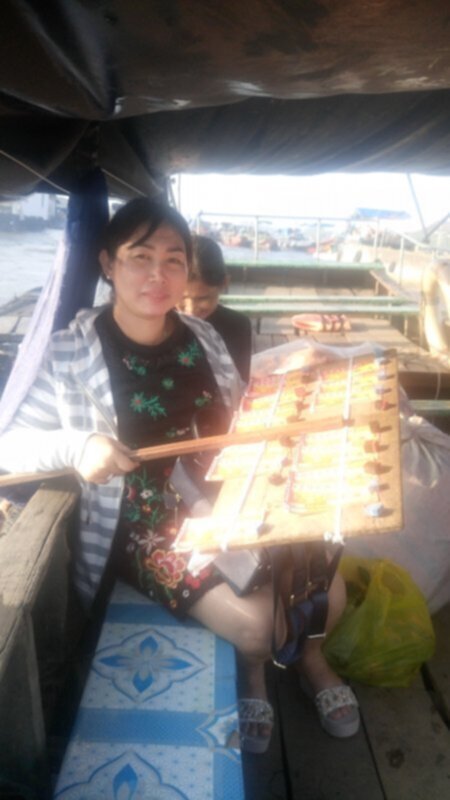 Jolie - Trên những nẻo đường Jolie - Trên những nẻo đường