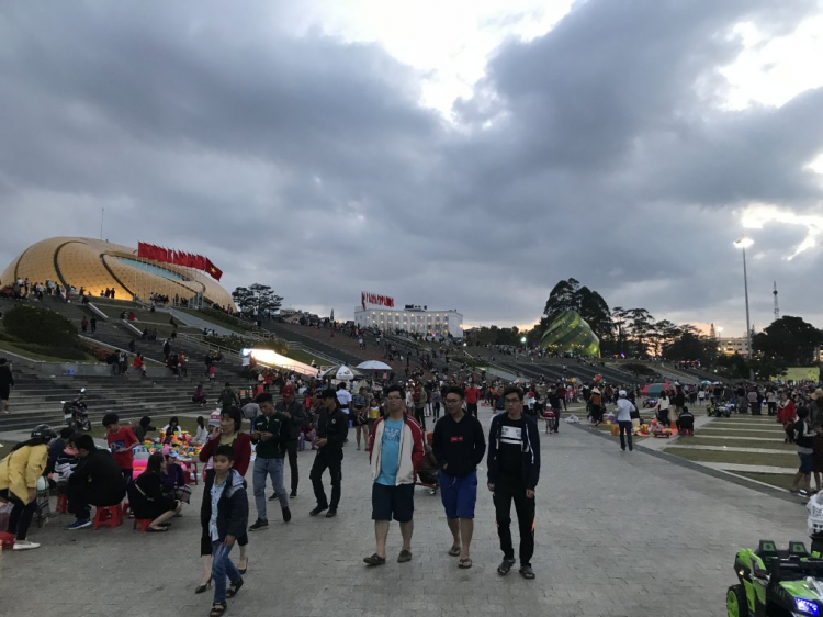 DALAT GIỜ CHỈ CÒN TRONG KÝ ỨC DALAT GIỜ CHỈ CÒN TRONG KÝ ỨC
