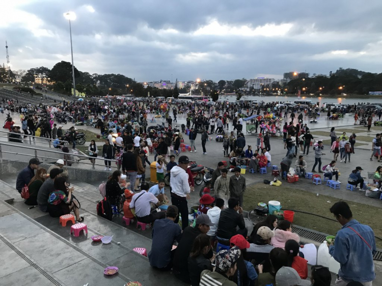 DALAT GIỜ CHỈ CÒN TRONG KÝ ỨC DALAT GIỜ CHỈ CÒN TRONG KÝ ỨC